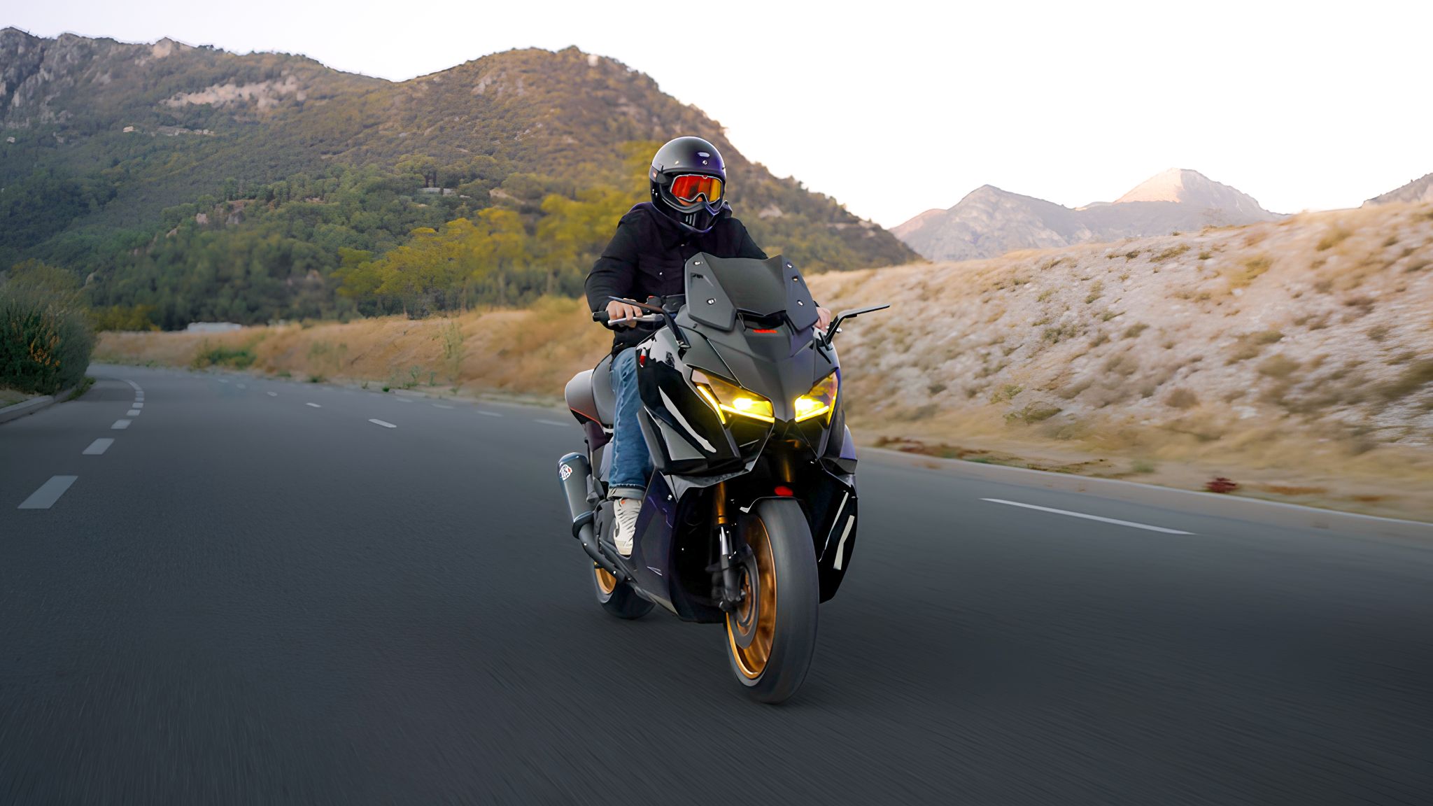 Motos — photographie 1 de Zwazo Media
